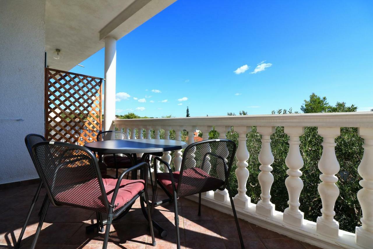 Apartments Sladana Jezera Luaran gambar