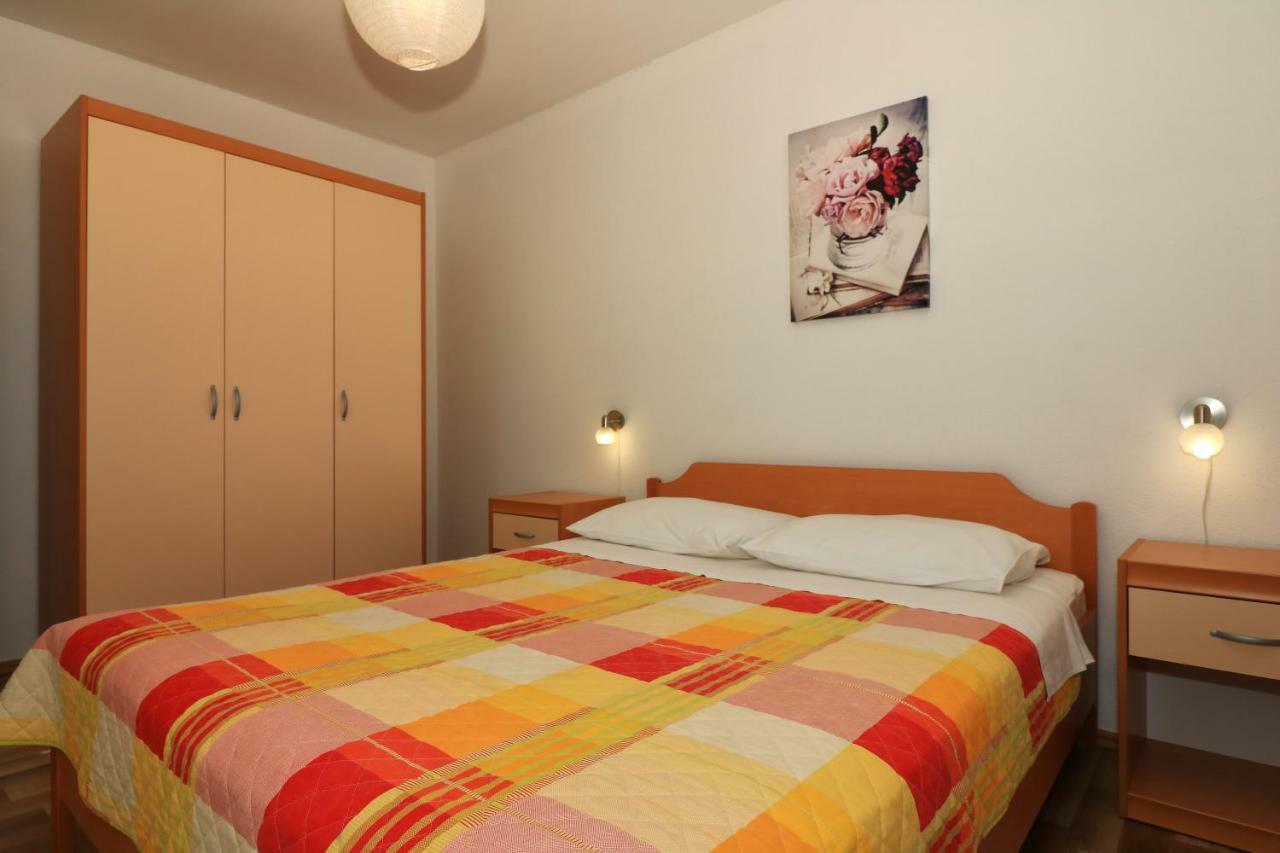 Apartments Sladana Jezera Luaran gambar
