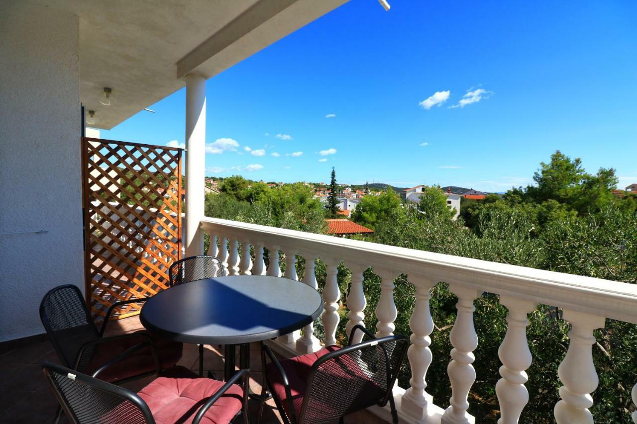 Apartments Sladana Jezera Luaran gambar
