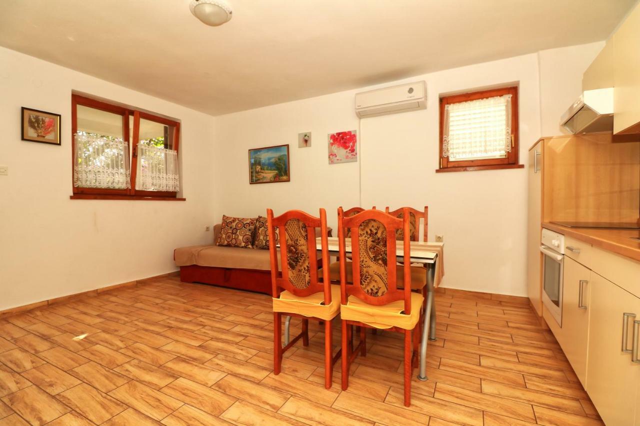 Apartments Sladana Jezera Luaran gambar