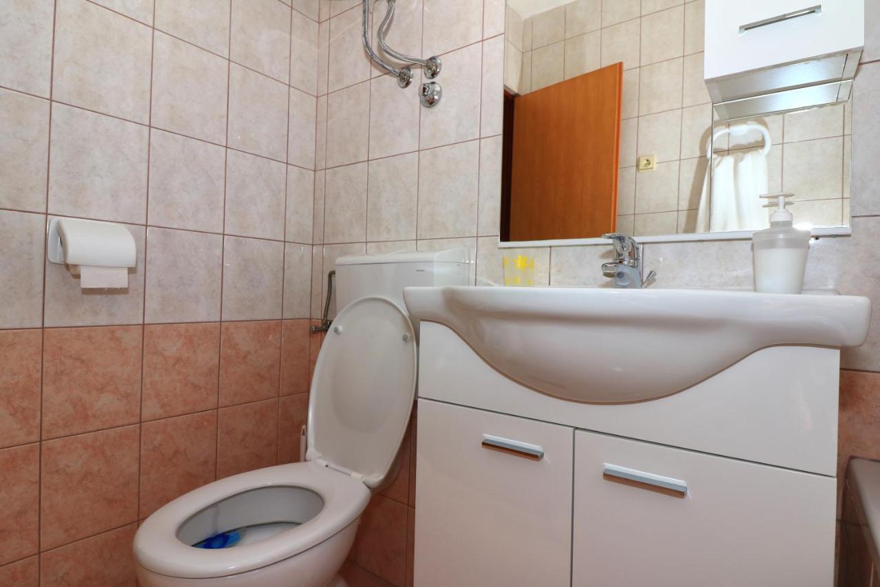 Apartments Sladana Jezera Luaran gambar